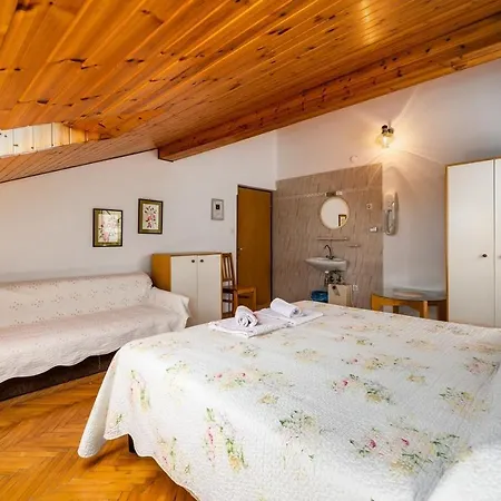Gostinjska kuća Lido