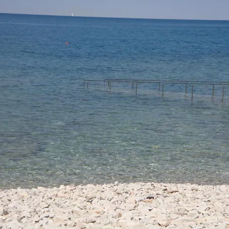 Lido ゲストハウス Bašanija