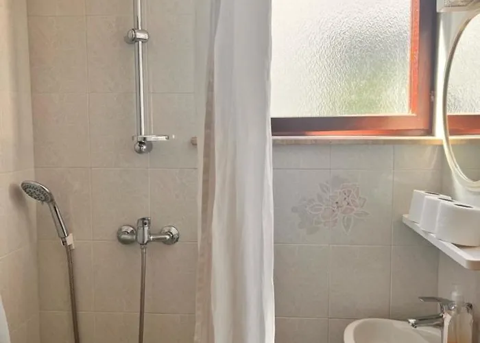 Lido Gostinjska kuća 3*